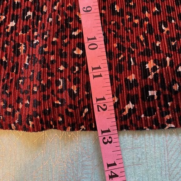 NO Boundaries Elastic waist shorts S/CH (3-5) crinkle leopard 100% Polyester - Picture 7 of 10